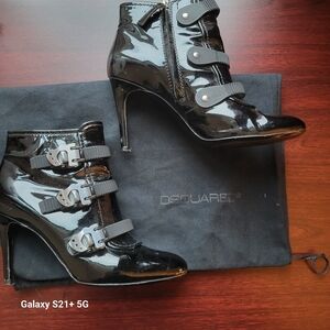 Dsquared ankle boots